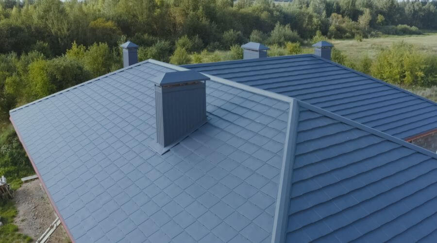 Professional gutter cleaning in Pfafftown, NC
